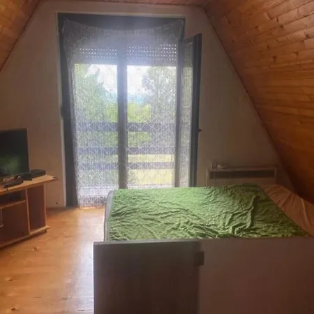 Kosmajski Gaj Holiday home Mladenovac